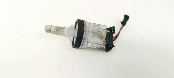 Skoda Octavia Mk2 (1Z) Interior temperature sensor 1k0907543G