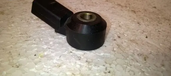 Audi A6 S6 C6 4F Detonation knock sensor 030905377C