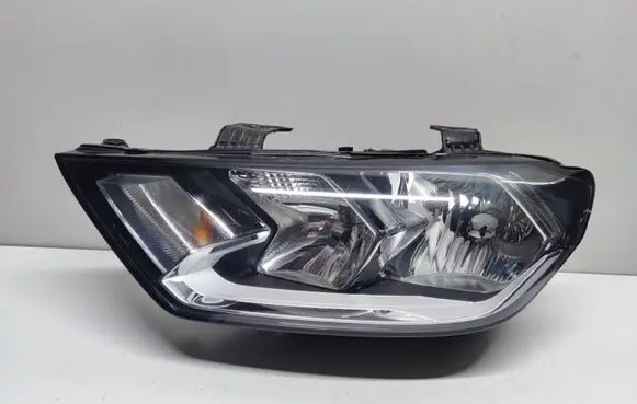 Audi A1 Headlight/headlamp 82A941003