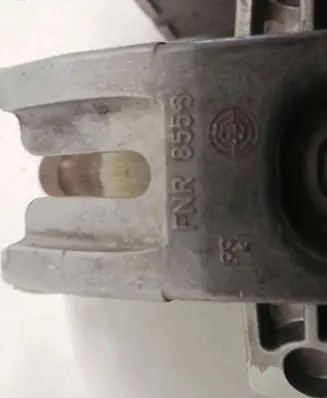 Toyota Corolla Verso E121 Steering wheel axle FNR8553