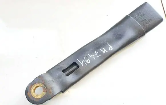 Chrysler Pacifica Front seatbelt buckle