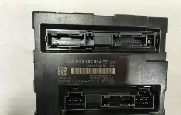 Audi A5 8T 8F Central body control module 8K0907064FE