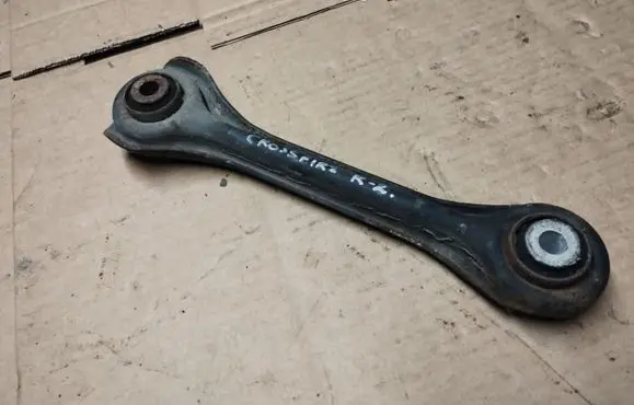 Chrysler Crossfire Rear control arm