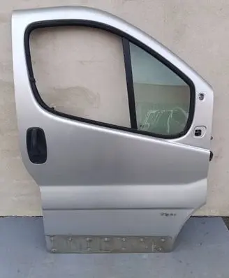 Opel Vivaro Front door