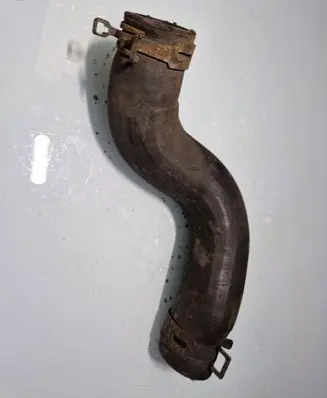 Toyota Corolla Verso AR10 Intercooler hose/pipe
