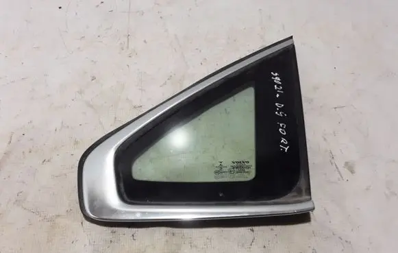Volvo S90, V90 Rear side window 31689019
