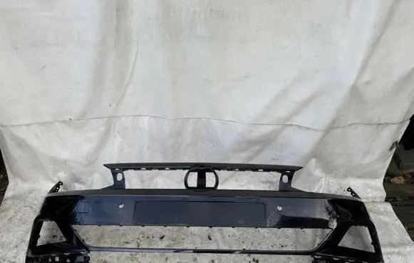 Volkswagen Polo VI Front bumper 2g0807221