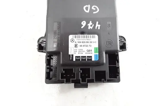 Mercedes-Benz B W245 Door control unit/module A1698208626 05072373