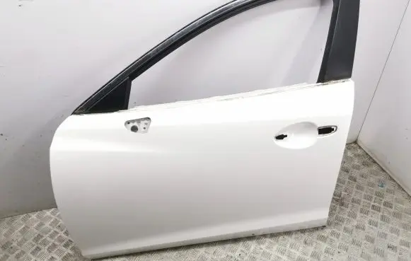 Mazda 6 Front door