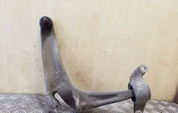 Honda Civic Front lower control arm/wishbone