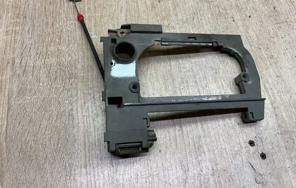 BMW 5 E39 Front door exterior handle/bracket 