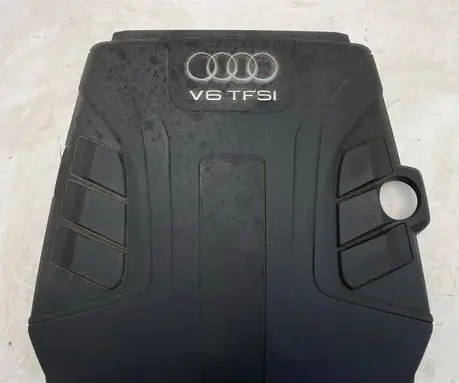 Audi Q7 4M Engine cover (trim) 4M0133849A