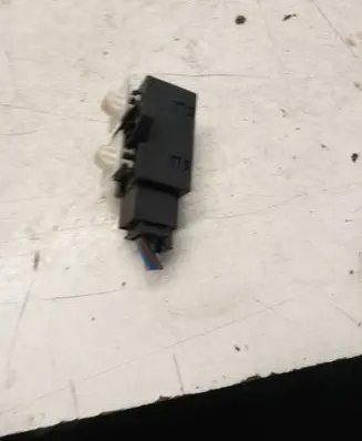 Volkswagen Touareg I Other relay 1C0959772