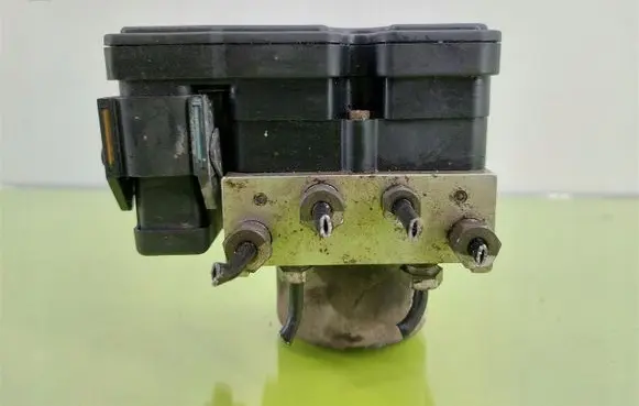 Mazda 2 ABS Pump 
