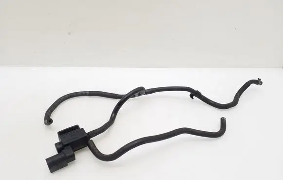Audi A4 S4 B8 8K Vacuum valve 72288000
