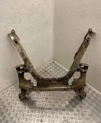 BMW 7 E65 E66 Front subframe 6752293