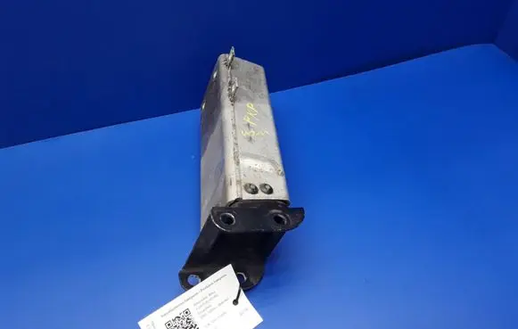 Mercedes-Benz E W211 Front bumper shock/impact absorber CH92825 5150