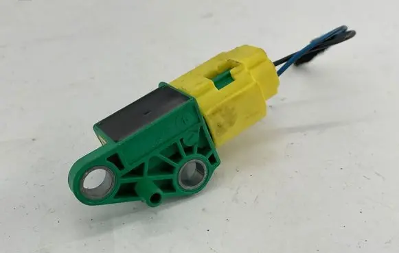 Audi A4 S4 B8 8K Airbag deployment crash/impact sensor 1K0909606C 5WK43544