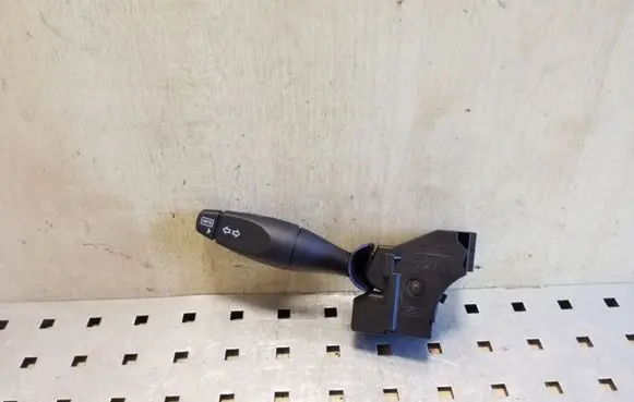 Ford Focus Indicator stalk 98AG13335BG