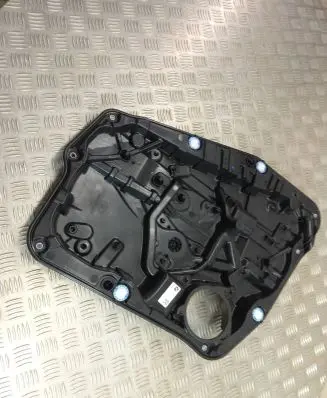 BMW X3 G01 Rear window lifting mechanism without motor 7393459