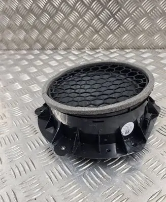 Audi Q8 Front door speaker 4M8035415