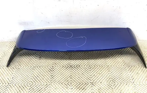 Tailgate/trunk spoiler