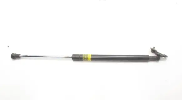 Lexus CT 200H Tailgate/trunk strut/damper