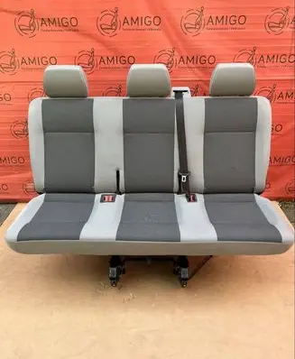 Volkswagen Multivan T5 Second row seats 