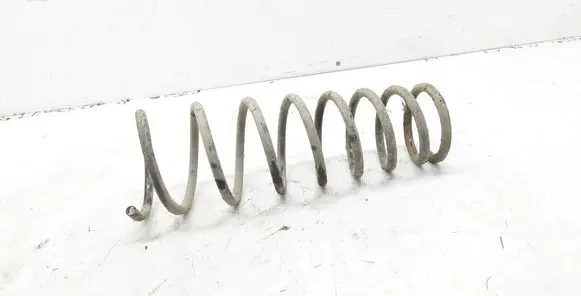 Toyota Avensis T220 Rear coil spring