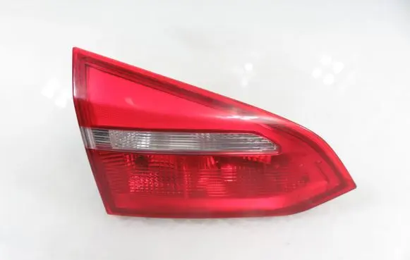 Ford Focus Rear/tail lights F1EB13A603BA