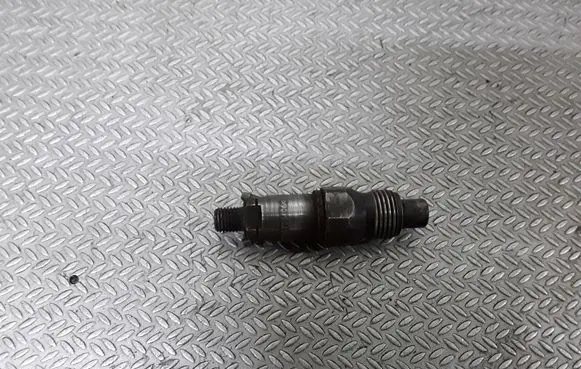 Renault Megane I Fuel injector 6735406H