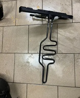 Engine oil radiator