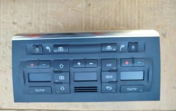 Audi A4 S4 B7 8E 8H Climate control unit 8E0820043BK