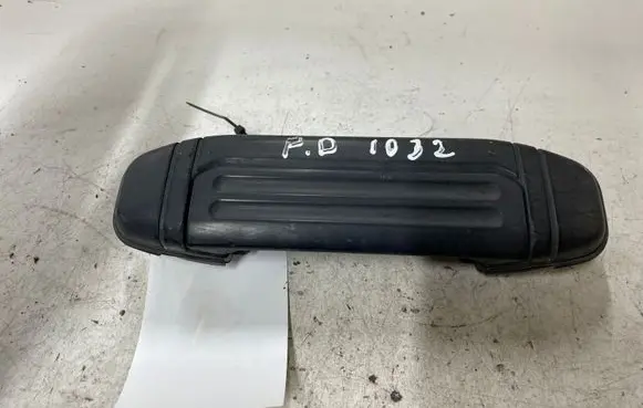 Mitsubishi Pajero Front door exterior handle