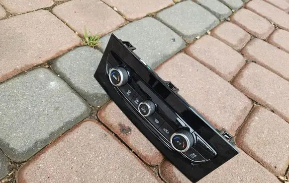 Opel Grandland X Climate control unit 98224342YX