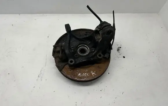 Volkswagen PASSAT B7 Front wheel hub
