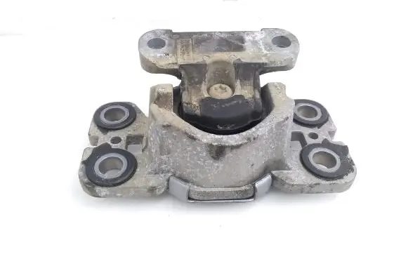 Volvo XC60 Engine mount bracket 31316875