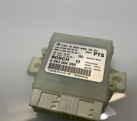 Mercedes-Benz C W204 Parking PDC control unit/module A2044401001 A2044420256 A2045450432