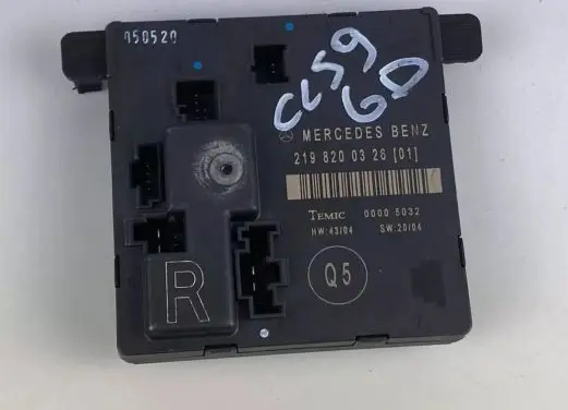 Mercedes-Benz CLS C219 Door control unit/module A2198200326