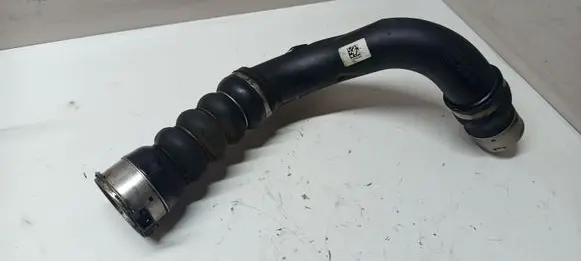 BMW X2 F39 Intercooler hose/pipe 8585294