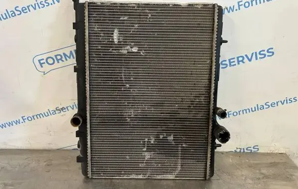 Citroen C4 I Coolant radiator 9683779880