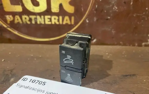 Audi A4 S4 B6 8E 8H Alarm switch 8E1962109