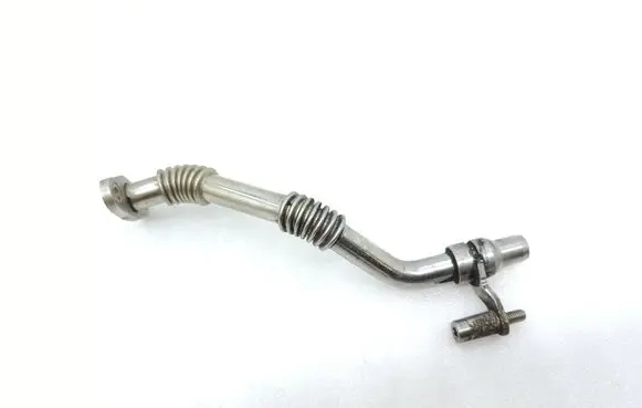 BMW X5 E70 Turbo turbocharger oiling pipe/hose 7577010