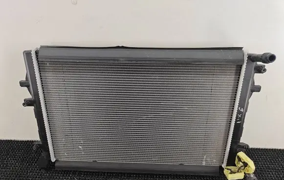 Volkswagen Golf VII Coolant radiator 1K0121251BN