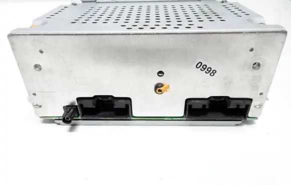 Ford Focus Radio/CD/DVD/GPS head unit FM5T19C107HB C6AT019181