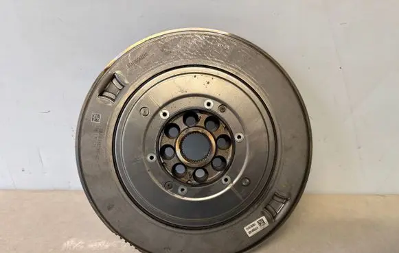 BMW 7 G11 G12 Flywheel 8685566
