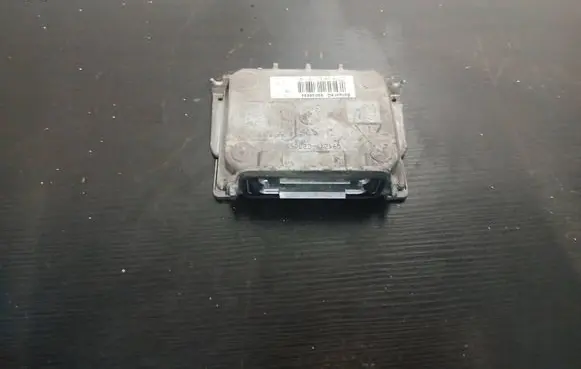 Volvo XC60 Headlight ballast module Xenon 89034934