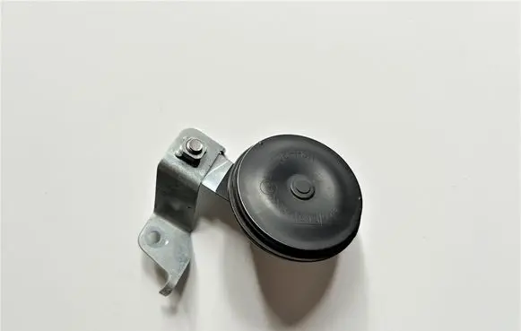 Subaru Forester SJ Horn signal 86029FG000 UCH201 000514