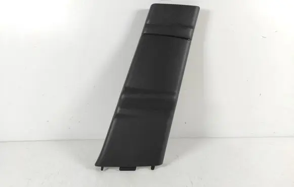 (B) pillar trim (bottom)