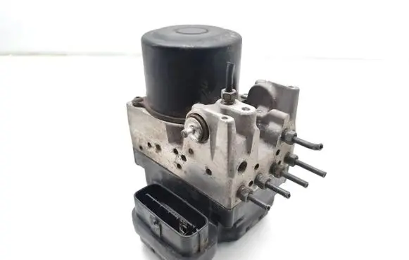 Toyota RAV 4 (XA30) ABS Pump 4454042100 1338007970 8954142220